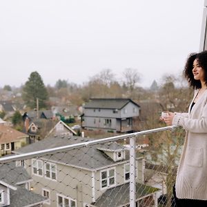 Studio Balcony